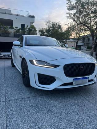 JAGUAR XE 2.0 16V INGENIUM P250 GASOLINA R-DYNAMIC S 4P AUTOMÁTICO
